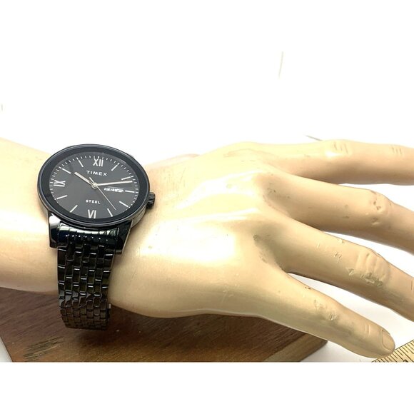 Timex Men's Watch TW2T50400 Quartz Black Dial Day Date Stainless Steel 41mm - Picture 5 of 14